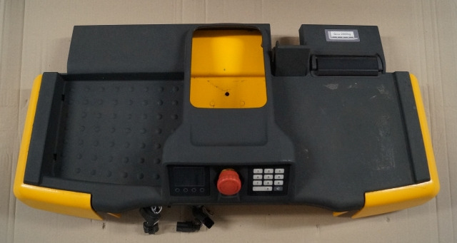 Jungheinrich 51343941 | Battery cover complete with cover 51302942 , display KD - Кабина и интерьер для Погрузочно-разгрузочной техники: фото 1 Jungheinrich 51343941 | Battery cover complete with cover 51302942 , display KD - Кабина и интерьер для Погрузочно-разгрузочной техники: фото 1