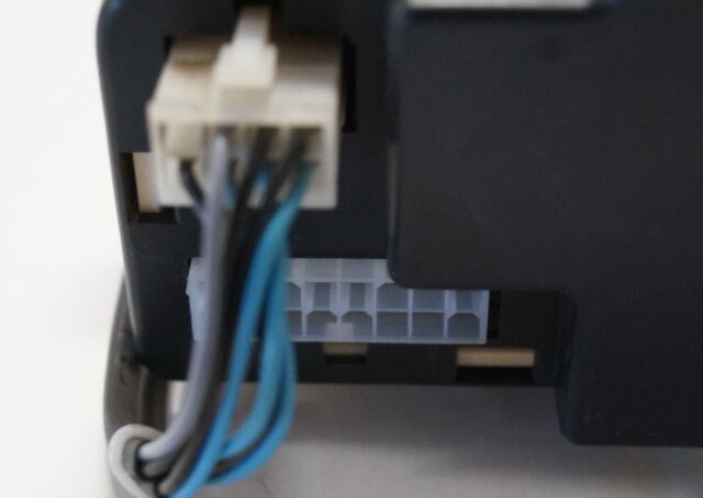 Linde 1443605100 | Rijschakelaar Control handle Control module - Электрическая система для Погрузочно-разгрузочной техники: фото 4 Linde 1443605100 | Rijschakelaar Control handle Control module - Электрическая система для Погрузочно-разгрузочной техники: фото 4