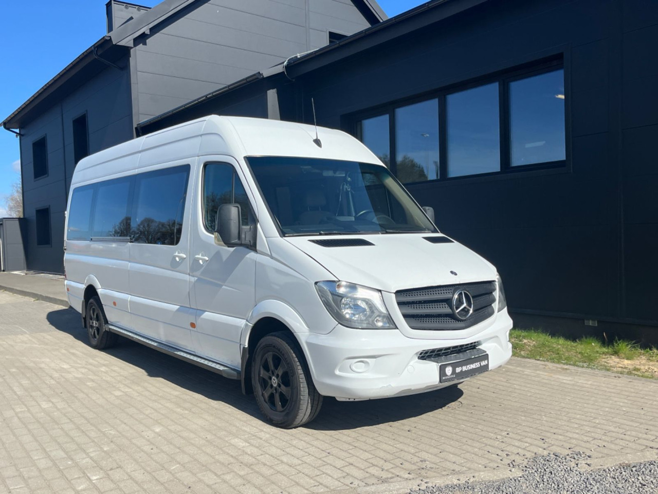 Mercedes-Benz Sprinter VIP Van ***IN STOCK*** - Пассажирский фургон: фото 2 Mercedes-Benz Sprinter VIP Van ***IN STOCK*** - Пассажирский фургон: фото 2