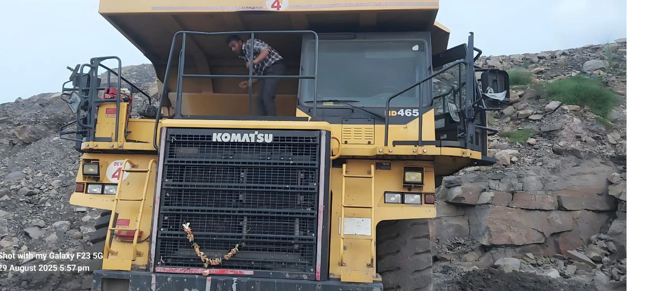 KOMATSU N10603, N10604, N10602, N10613/DUMP TRUCK HD 465 - Горнодобывающая техника: фото 2 KOMATSU N10603, N10604, N10602, N10613/DUMP TRUCK HD 465 - Горнодобывающая техника: фото 2