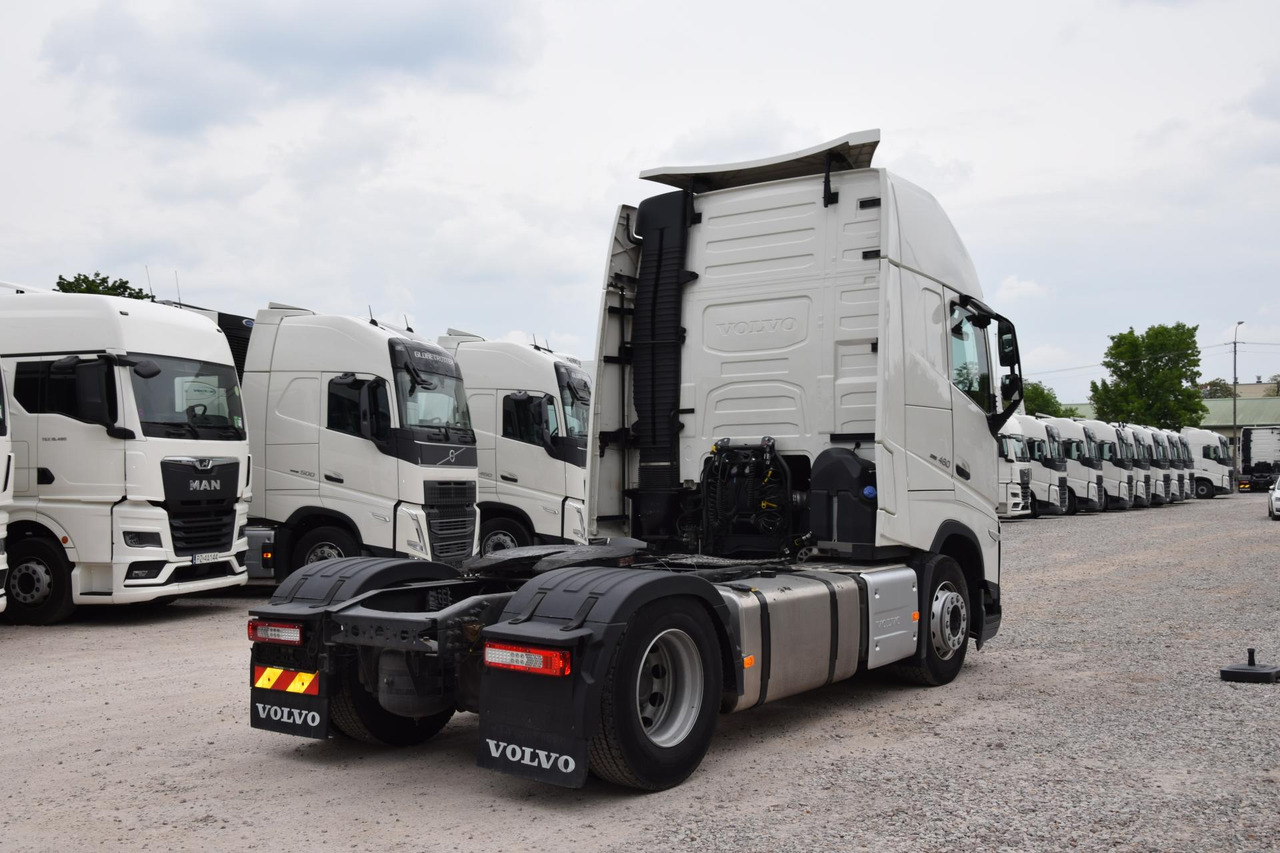 Volvo FH 460 Globetrotter XL i-Save - Тягач: фото 4 Volvo FH 460 Globetrotter XL i-Save - Тягач: фото 4