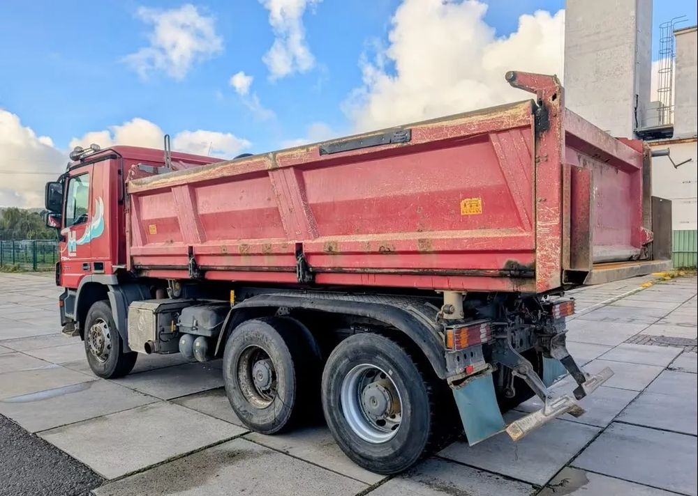 Mercedes-Benz Actros 2644 EPS |Wywrotka 3-stronna Meiller Bordmatik | 6x4 | Euro 5 | Plandeka rolowana - Самосвал: фото 2 Mercedes-Benz Actros 2644 EPS |Wywrotka 3-stronna Meiller Bordmatik | 6x4 | Euro 5 | Plandeka rolowana - Самосвал: фото 2