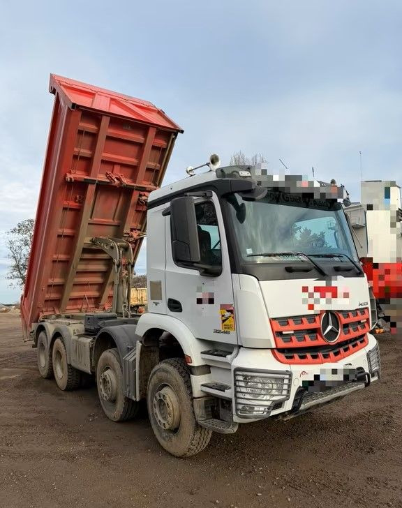 Mercedes-Benz Arocs 3246 / 8x4 / 2-stronny Meiller / Automatik / - Самосвал: фото 4 Mercedes-Benz Arocs 3246 / 8x4 / 2-stronny Meiller / Automatik / - Самосвал: фото 4