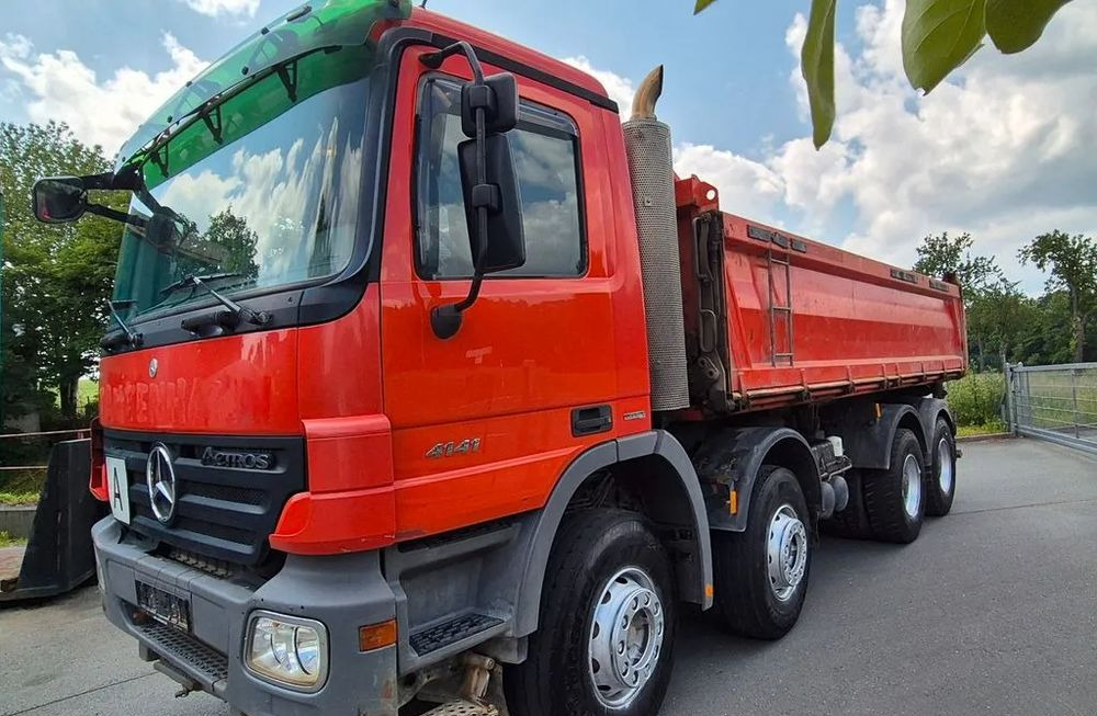 Mercedes-Benz Mercedes-Benz ACTROS 4141 Wywrotka 8x4 | Euro 5 | 408 KM | 337 798 km | 2010 - Самосвал: фото 2 Mercedes-Benz Mercedes-Benz ACTROS 4141 Wywrotka 8x4 | Euro 5 | 408 KM | 337 798 km | 2010 - Самосвал: фото 2