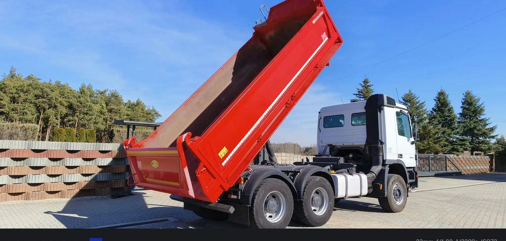 Mercedes-Benz Mercedes-Benz Actros 2644 K/ 6x4 / Meiller Retarder /Wywrotka/Euro 3 - Самосвал: фото 4 Mercedes-Benz Mercedes-Benz Actros 2644 K/ 6x4 / Meiller Retarder /Wywrotka/Euro 3 - Самосвал: фото 4