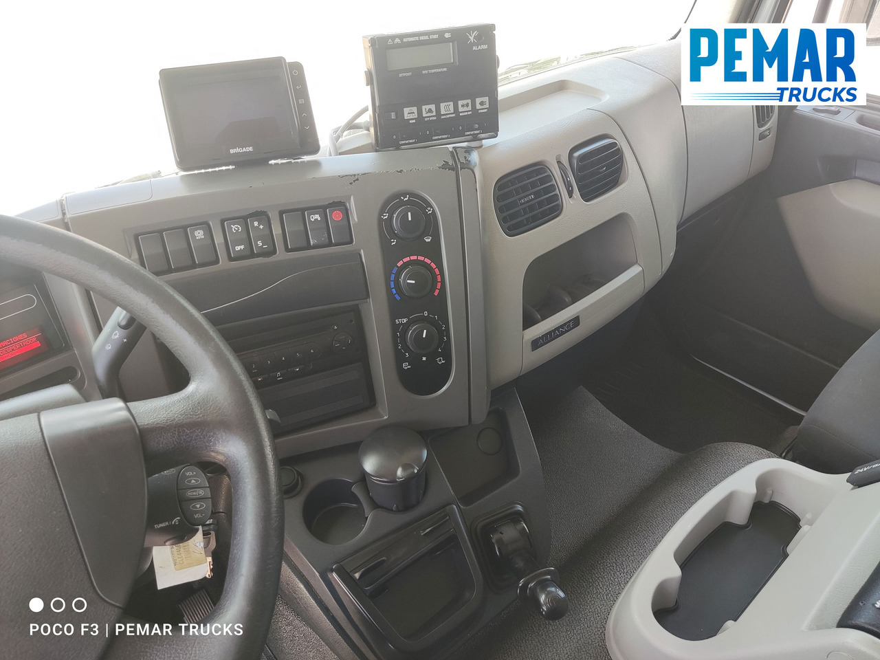 Рефрижератор RENAULT MIDLUM 270 FRIGORIFICO 16T EURO 5: фото 25 Рефрижератор RENAULT MIDLUM 270 FRIGORIFICO 16T EURO 5: фото 25