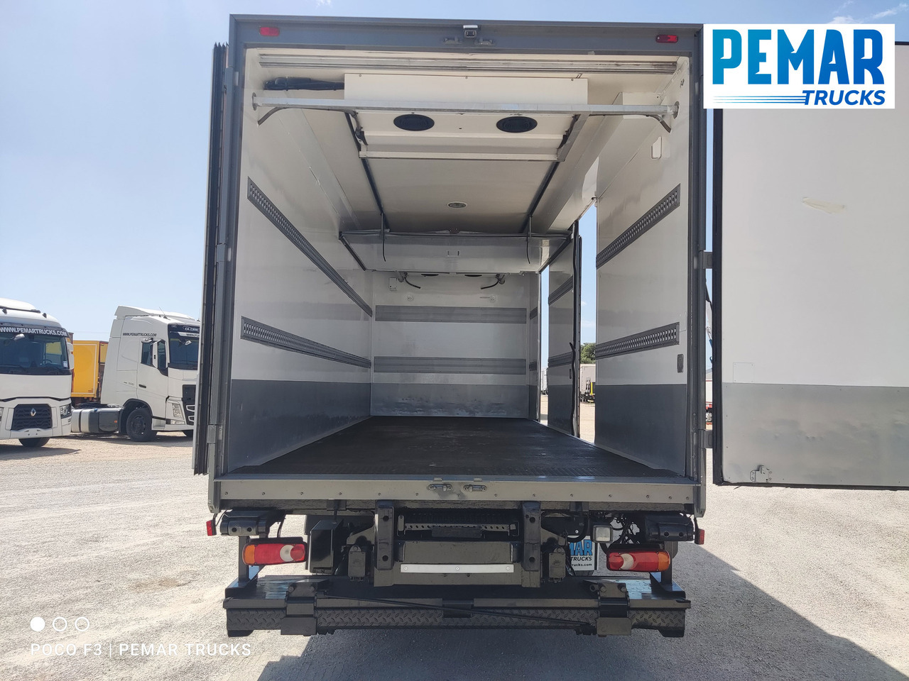 Рефрижератор RENAULT MIDLUM 270 FRIGORIFICO 16T EURO 5: фото 15 Рефрижератор RENAULT MIDLUM 270 FRIGORIFICO 16T EURO 5: фото 15