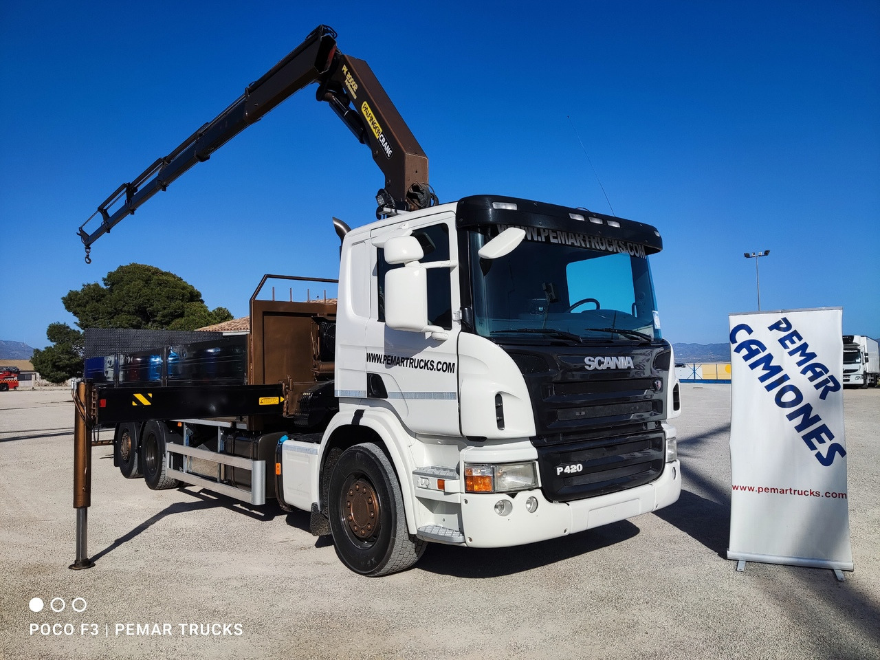 SCANIA P 420 6X2 GRUA CAJA FIJA - Грузовик-контейнеровоз/ Сменный кузов, Автоманипулятор: фото 3 SCANIA P 420 6X2 GRUA CAJA FIJA - Грузовик-контейнеровоз/ Сменный кузов, Автоманипулятор: фото 3