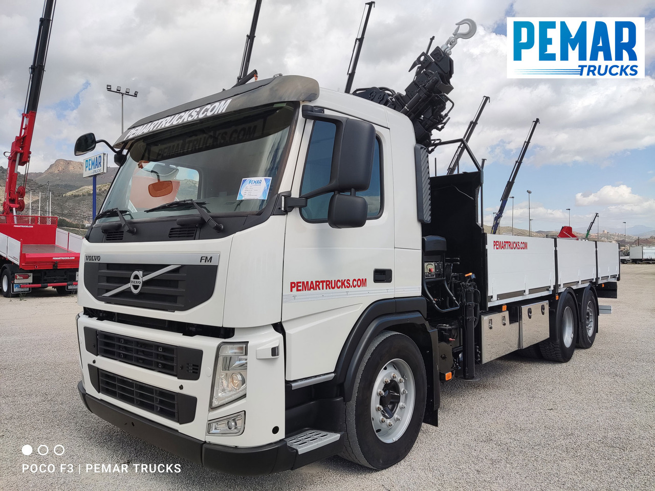 VOLVO FM 330 6X2 GRUA CAJA FIJA - Грузовик бортовой/ Платформа, Автоманипулятор: фото 2 VOLVO FM 330 6X2 GRUA CAJA FIJA - Грузовик бортовой/ Платформа, Автоманипулятор: фото 2