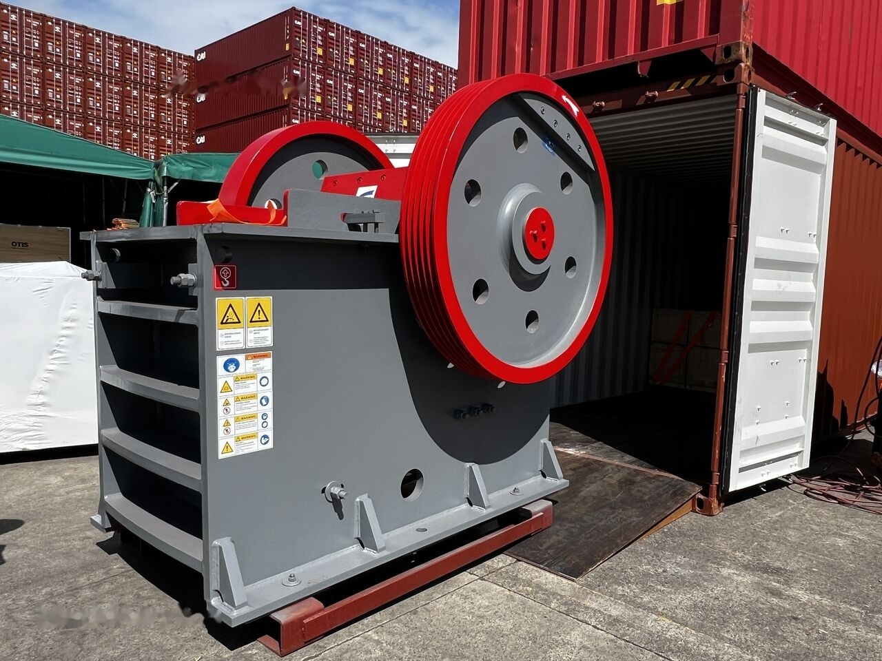 Kinglink Jaw Crusher PE2436 Crushing Equipment | Granite | Basalt - Щековая дробилка: фото 1 Kinglink Jaw Crusher PE2436 Crushing Equipment | Granite | Basalt - Щековая дробилка: фото 1