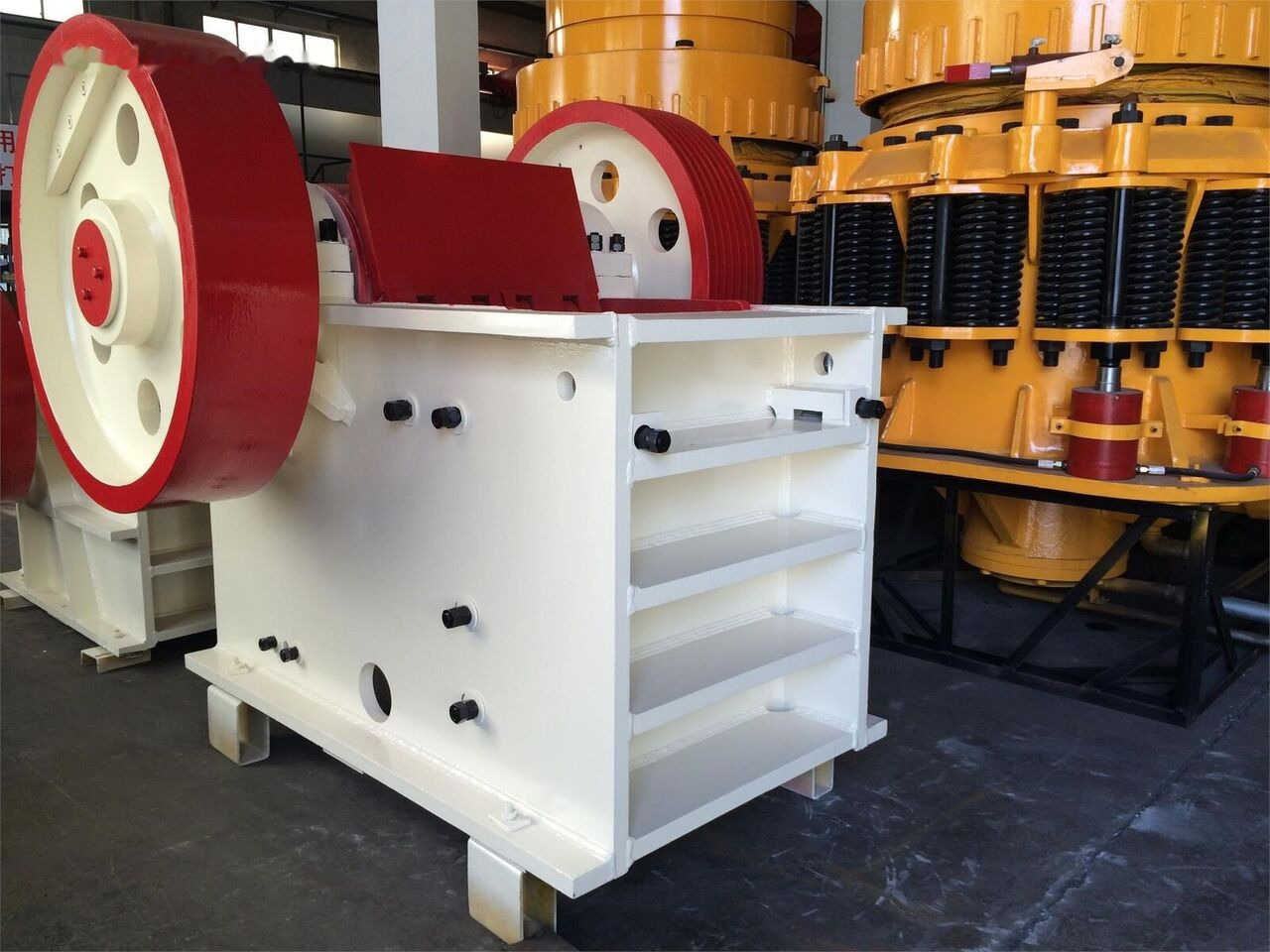 Kinglink PE500x750 Riverstone Jaw Crusher | 2030 - Щековая дробилка: фото 1 Kinglink PE500x750 Riverstone Jaw Crusher | 2030 - Щековая дробилка: фото 1