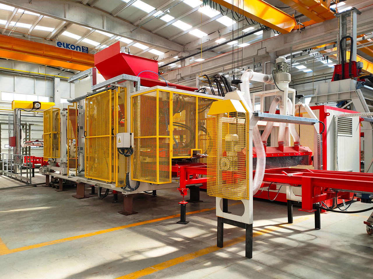 ELKON Elkoblock-S25 Block Making Machine - Вибропресс: фото 1 ELKON Elkoblock-S25 Block Making Machine - Вибропресс: фото 1