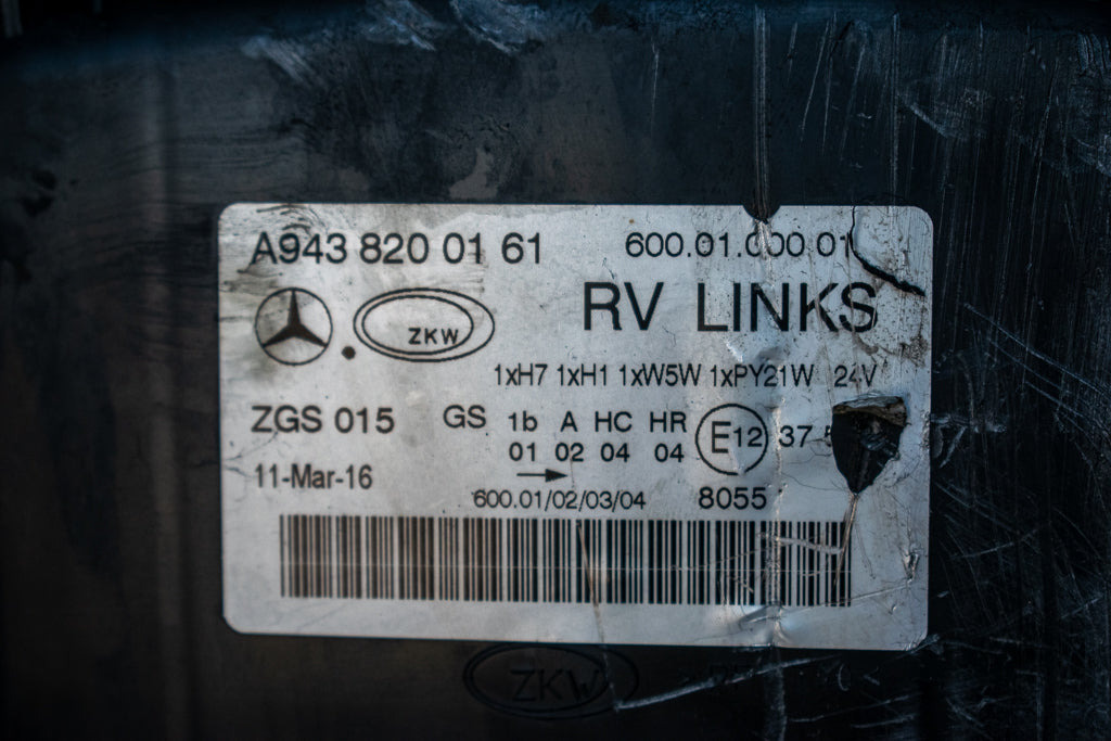 MERCEDES-BENZ ACTROS MP II - DRIVER'S - Передняя фара для Грузовиков: фото 3 MERCEDES-BENZ ACTROS MP II - DRIVER'S - Передняя фара для Грузовиков: фото 3