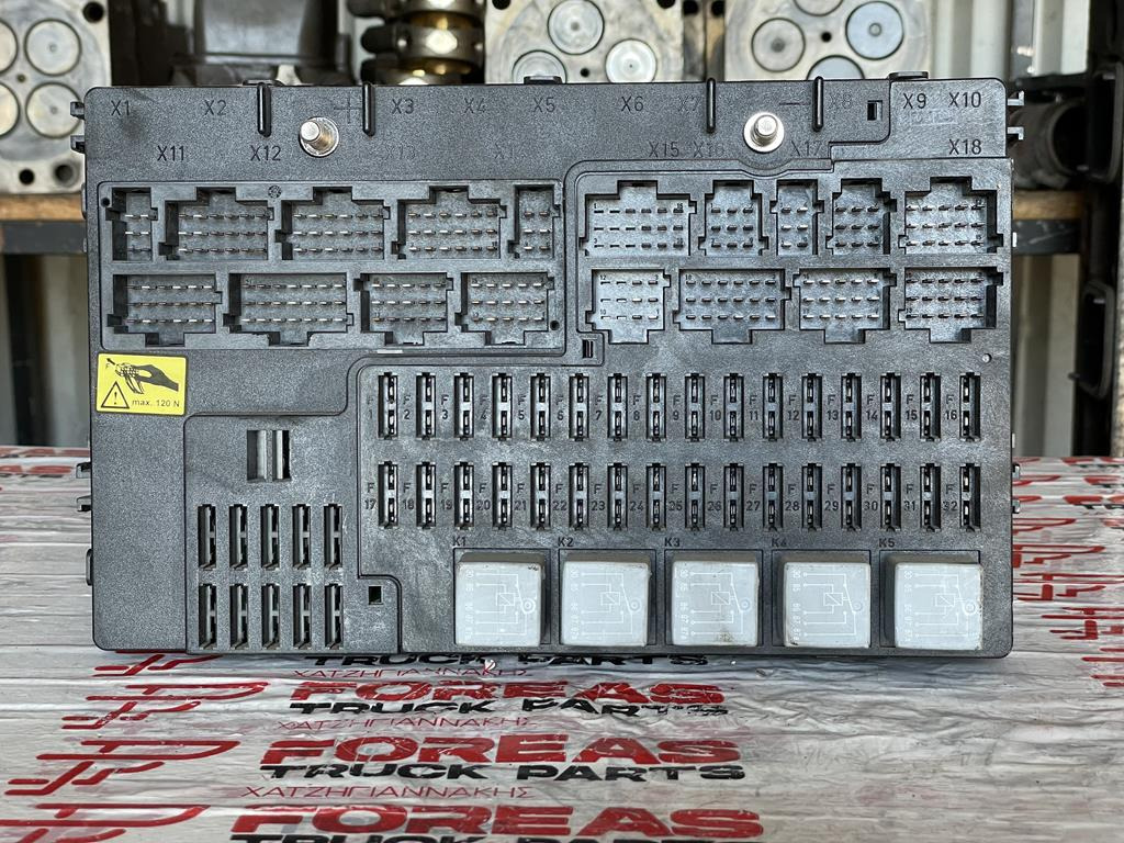 MERCEDES-BENZ ACTROS MP2 GRUNDMODUL - A 000 446 3058 - Предохранитель для Грузовиков: фото 2 MERCEDES-BENZ ACTROS MP2 GRUNDMODUL - A 000 446 3058 - Предохранитель для Грузовиков: фото 2