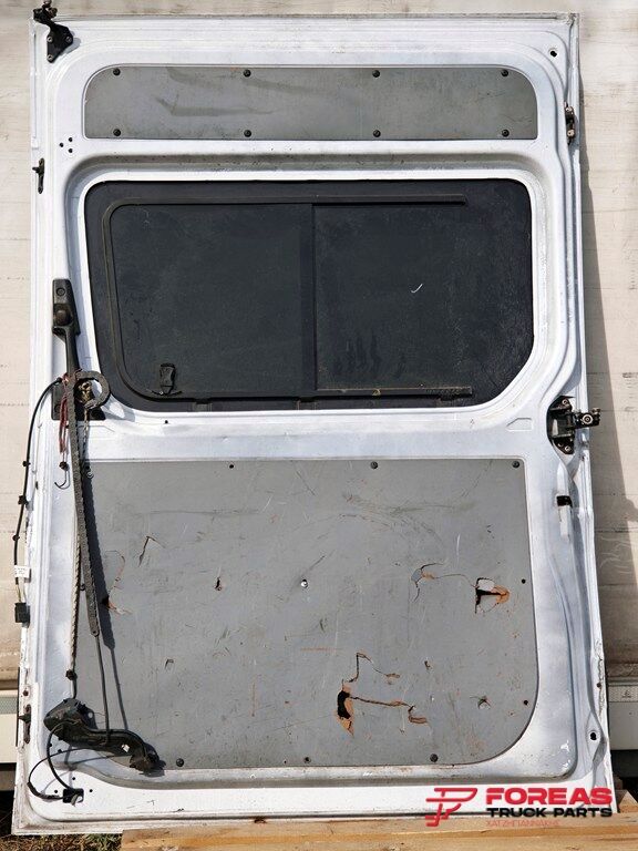 MERCEDES-BENZ SPRINTER 906 – SIDE SLIDING DOOR – RIGHT - Дверь и запчасти для Лёгких коммерческих автомобилей: фото 2 MERCEDES-BENZ SPRINTER 906 – SIDE SLIDING DOOR – RIGHT - Дверь и запчасти для Лёгких коммерческих автомобилей: фото 2