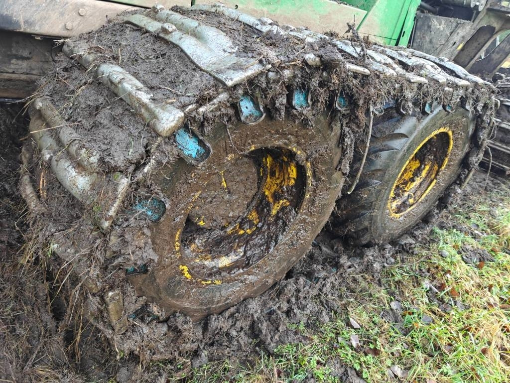 Форвардер John Deere 1210 G: фото 22