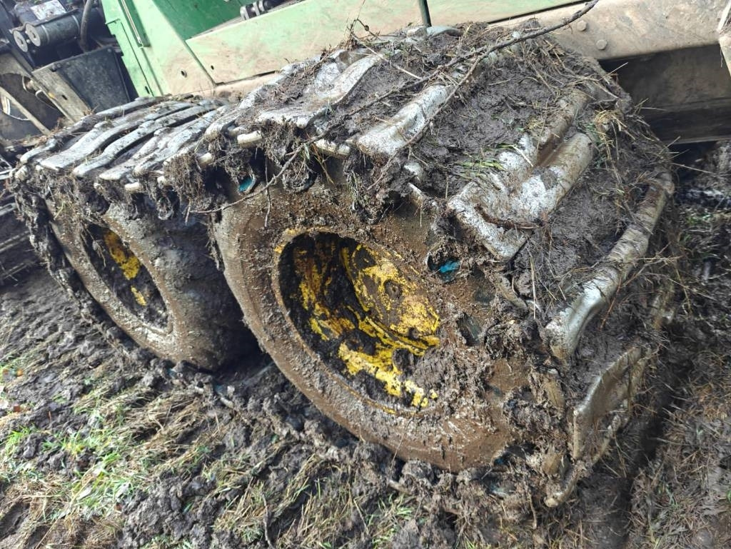 Форвардер John Deere 1210 G: фото 23