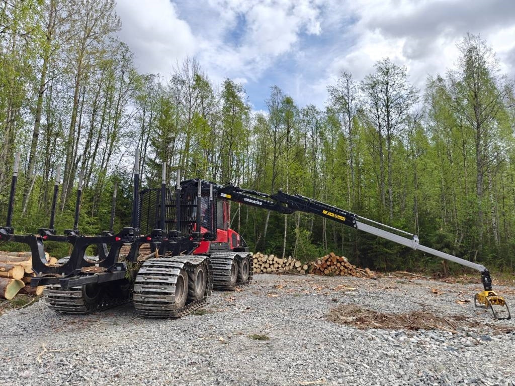 Форвардер Komatsu 855: фото 12 Форвардер Komatsu 855: фото 12