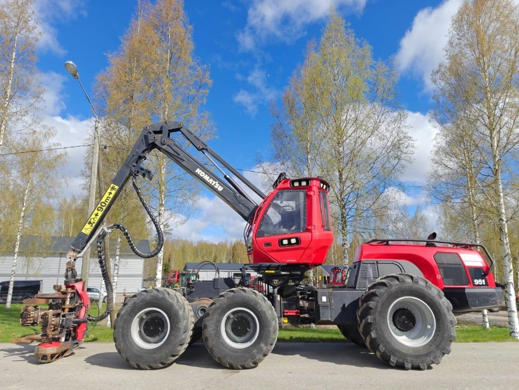 Komatsu 951 - Харвестер: фото 2 Komatsu 951 - Харвестер: фото 2
