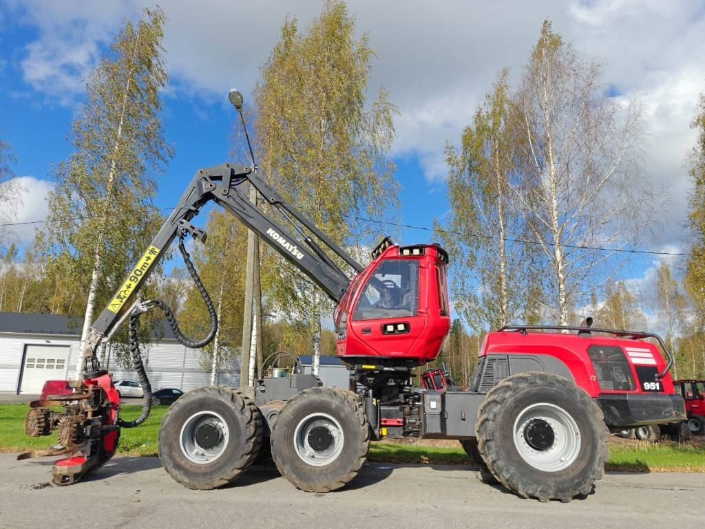 Komatsu 951 - Харвестер: фото 2 Komatsu 951 - Харвестер: фото 2