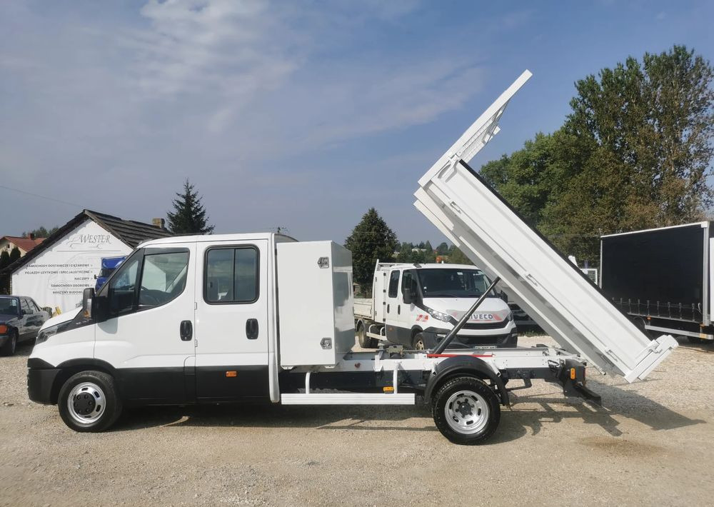Iveco Daily 35C13 Brygadówka Klima 35-130 wywrotka kiper doka Dubel - Малотоннажный самосвал: фото 3 Iveco Daily 35C13 Brygadówka Klima 35-130 wywrotka kiper doka Dubel - Малотоннажный самосвал: фото 3