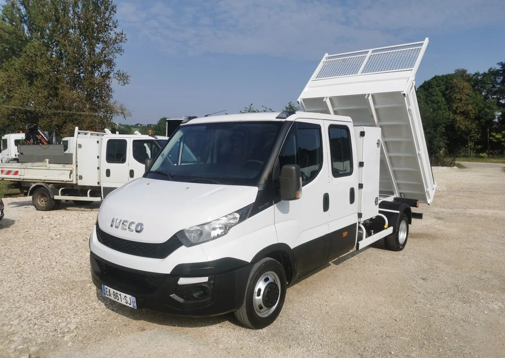Iveco Daily 35C13 Brygadówka Klima 35-130 wywrotka kiper doka Dubel - Малотоннажный самосвал: фото 1 Iveco Daily 35C13 Brygadówka Klima 35-130 wywrotka kiper doka Dubel - Малотоннажный самосвал: фото 1