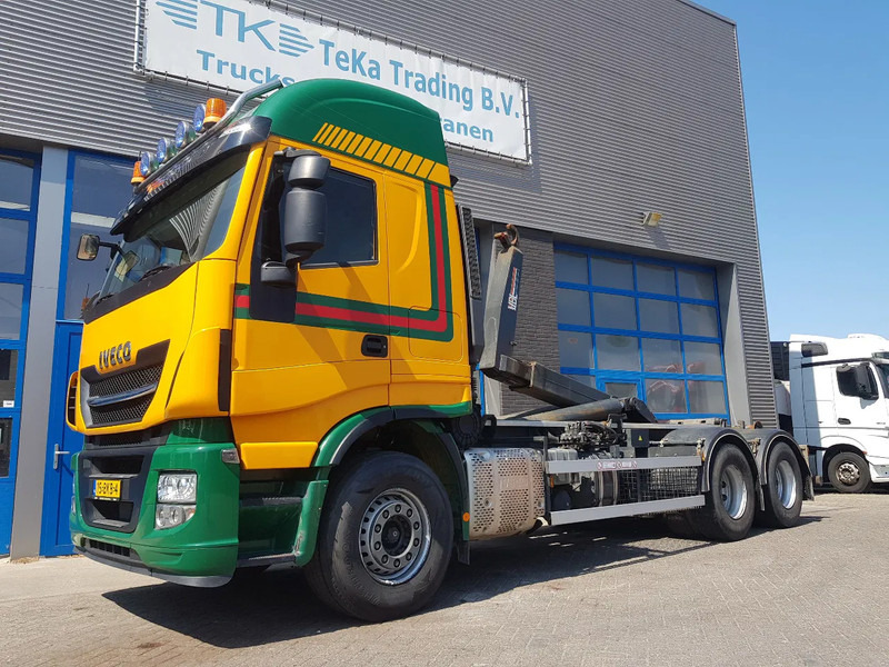 Iveco Stralis AS260Y Haakarm 217.000 KM - Крюковой мультилифт: фото 1 Iveco Stralis AS260Y Haakarm 217.000 KM - Крюковой мультилифт: фото 1