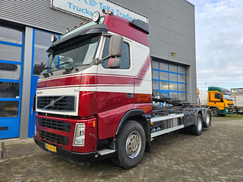 Volvo FH 520 6x2 old Tacho NCH Kabelsysteem Euro 3 - Тросовый мультилифт: фото 1 Volvo FH 520 6x2 old Tacho NCH Kabelsysteem Euro 3 - Тросовый мультилифт: фото 1