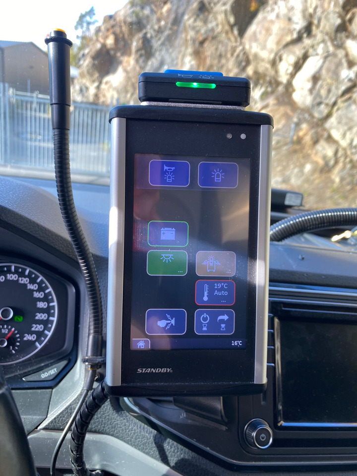 Машина скорой помощи VOLKSWAGEN Amarok XL 4motions: фото 10 Машина скорой помощи VOLKSWAGEN Amarok XL 4motions: фото 10