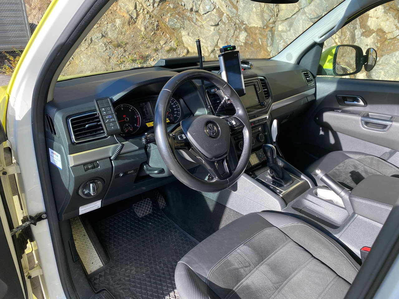 Машина скорой помощи VOLKSWAGEN Amarok XL 4motions: фото 8 Машина скорой помощи VOLKSWAGEN Amarok XL 4motions: фото 8