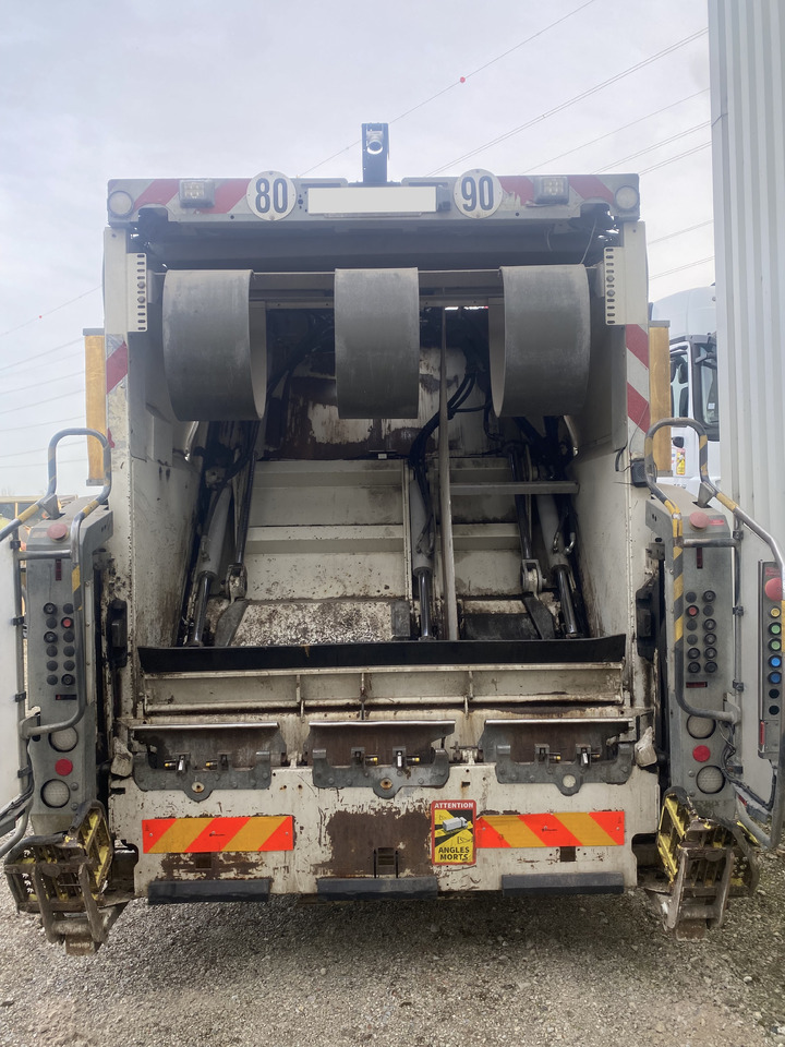 Volvo FE300 FAUN Müllwagen Garbage 2-Kammern Eu5 Top Zustand - Мусоровоз: фото 5 Volvo FE300 FAUN Müllwagen Garbage 2-Kammern Eu5 Top Zustand - Мусоровоз: фото 5