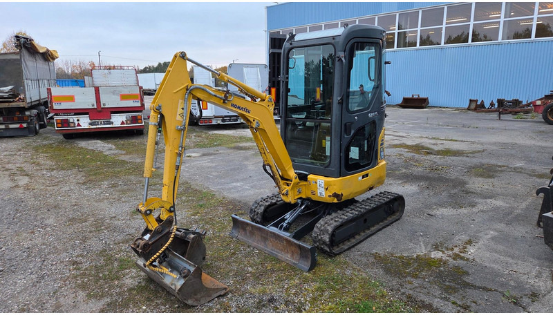 Komatsu PC14R - Мини-экскаватор: фото 1 Komatsu PC14R - Мини-экскаватор: фото 1