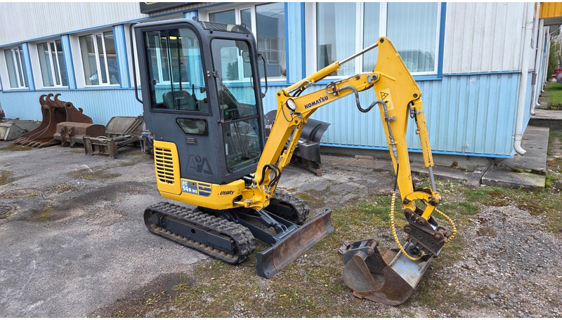 Komatsu PC14R - Мини-экскаватор: фото 2 Komatsu PC14R - Мини-экскаватор: фото 2
