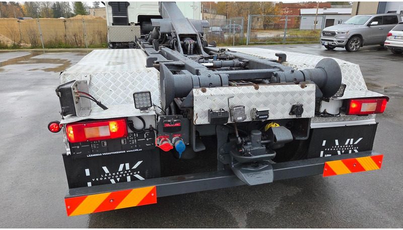 Volvo FH500 6X2 - Крюковой мультилифт: фото 5 Volvo FH500 6X2 - Крюковой мультилифт: фото 5