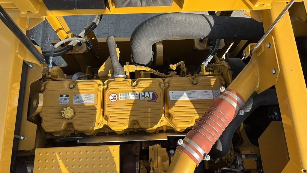 Гусеничный экскаватор CAT 374: фото 6 Гусеничный экскаватор CAT 374: фото 6