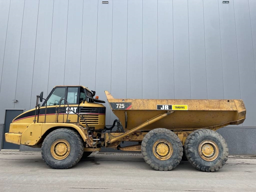 CAT 725 (CE certified - good working condition) - Сочленённый самосвал: фото 2 CAT 725 (CE certified - good working condition) - Сочленённый самосвал: фото 2