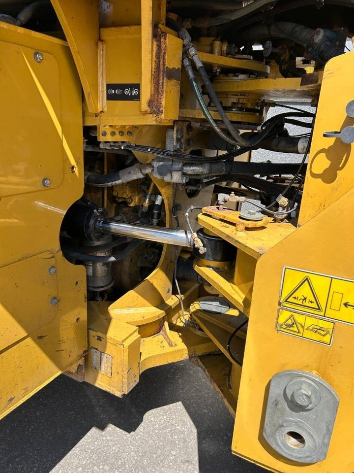 Колёсный погрузчик CAT 950 K: фото 21 Колёсный погрузчик CAT 950 K: фото 21