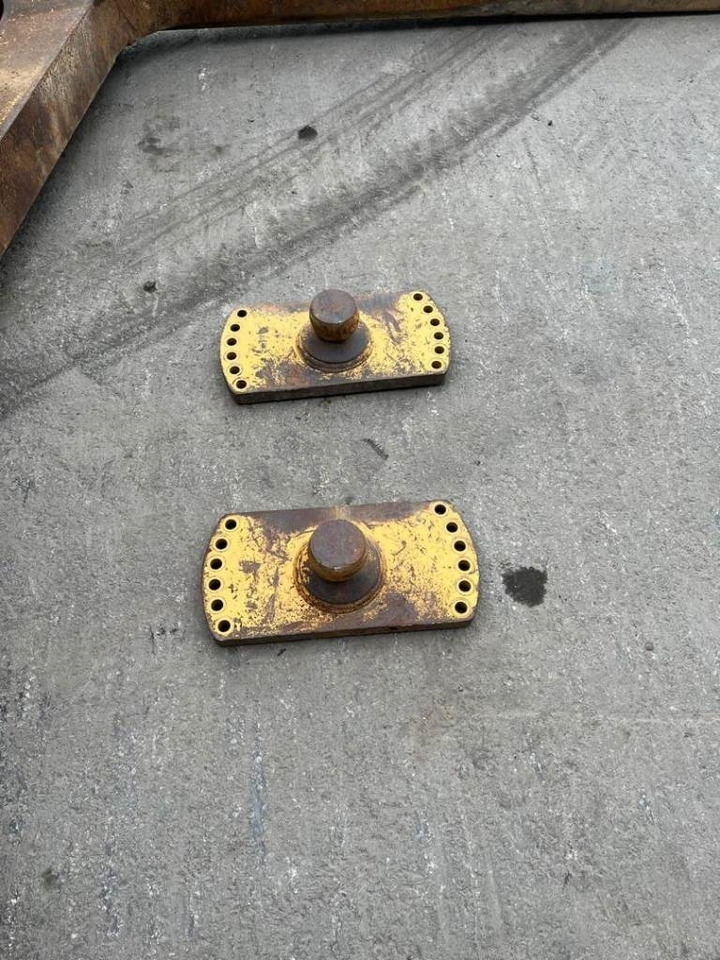 Отвал CAT D 6 XL Blade + Pusharms: фото 7