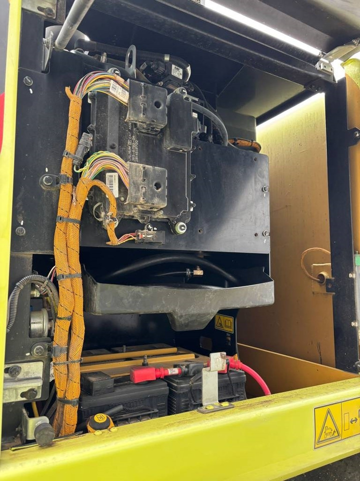 Колёсный экскаватор CAT M 320 F: фото 25 Колёсный экскаватор CAT M 320 F: фото 25