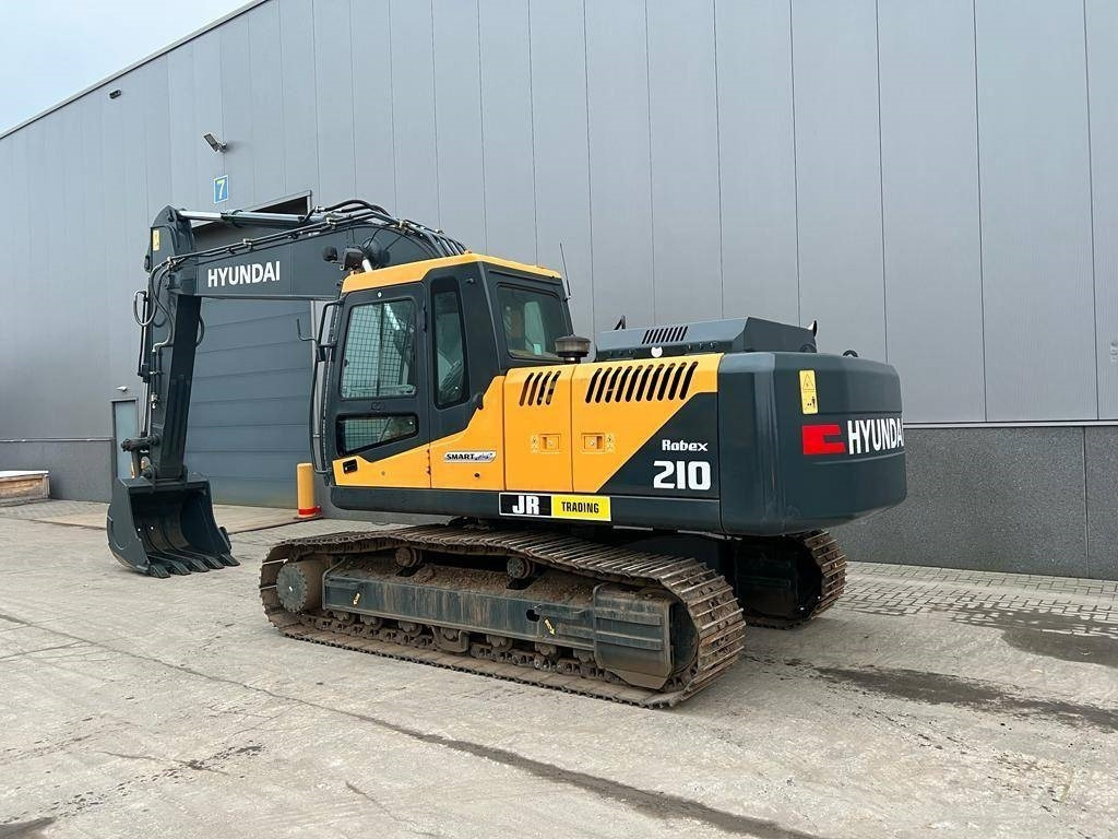 Hyundai R 210 - Гусеничный экскаватор: фото 3 Hyundai R 210 - Гусеничный экскаватор: фото 3