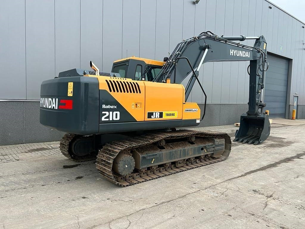 Hyundai R 210 - Гусеничный экскаватор: фото 5 Hyundai R 210 - Гусеничный экскаватор: фото 5