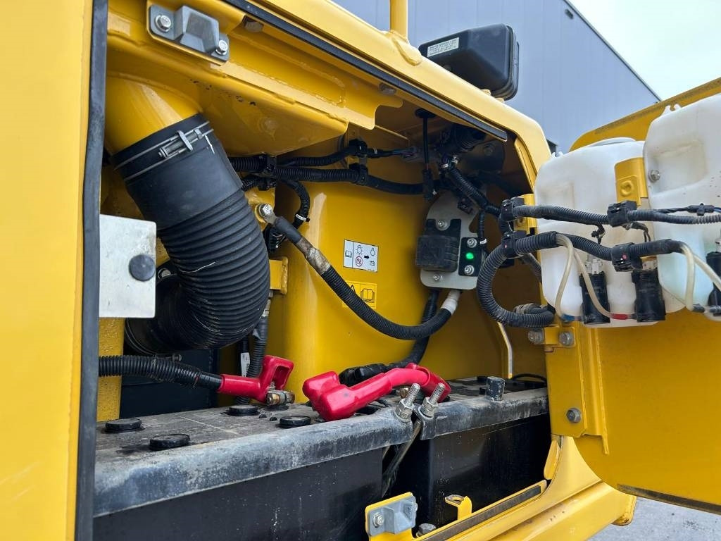 Бульдозер Komatsu D 65 WX-18: фото 20