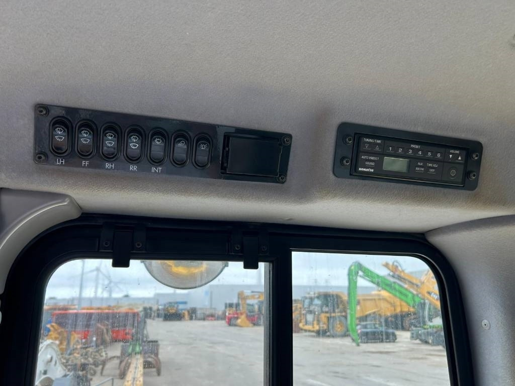Бульдозер Komatsu D 65 WX-18: фото 14