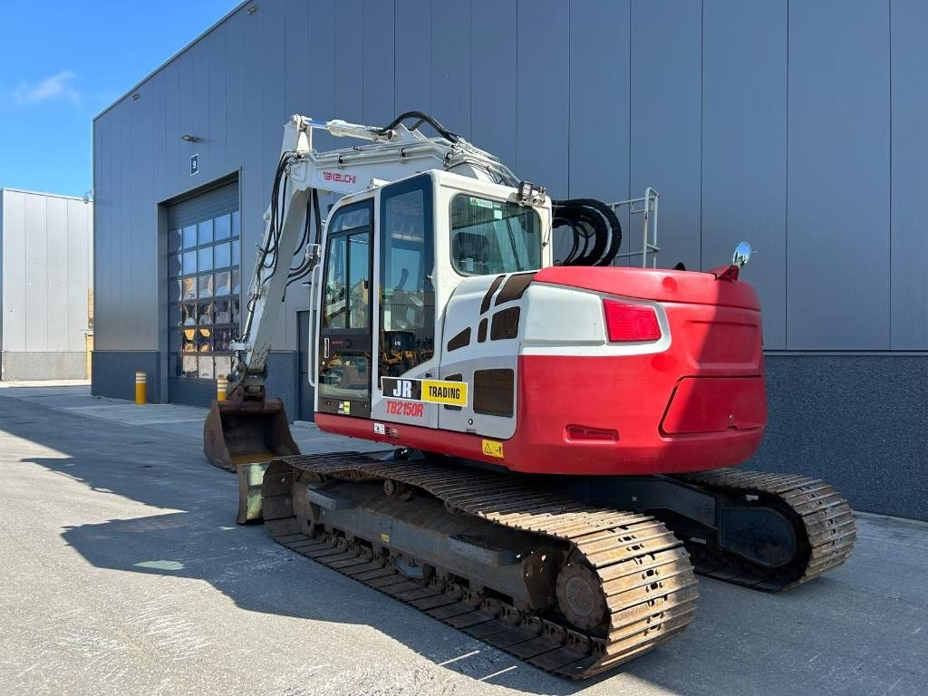 Takeuchi TB 2150 R - Гусеничный экскаватор: фото 3 Takeuchi TB 2150 R - Гусеничный экскаватор: фото 3