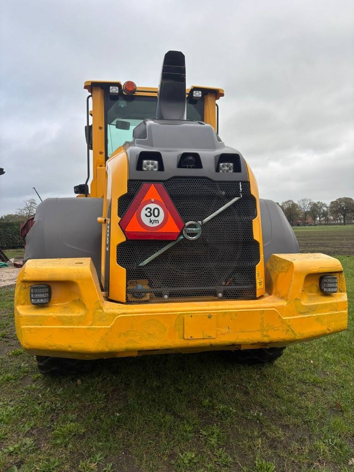 Volvo L 90 H (On Transport) - Колёсный погрузчик: фото 4 Volvo L 90 H (On Transport) - Колёсный погрузчик: фото 4