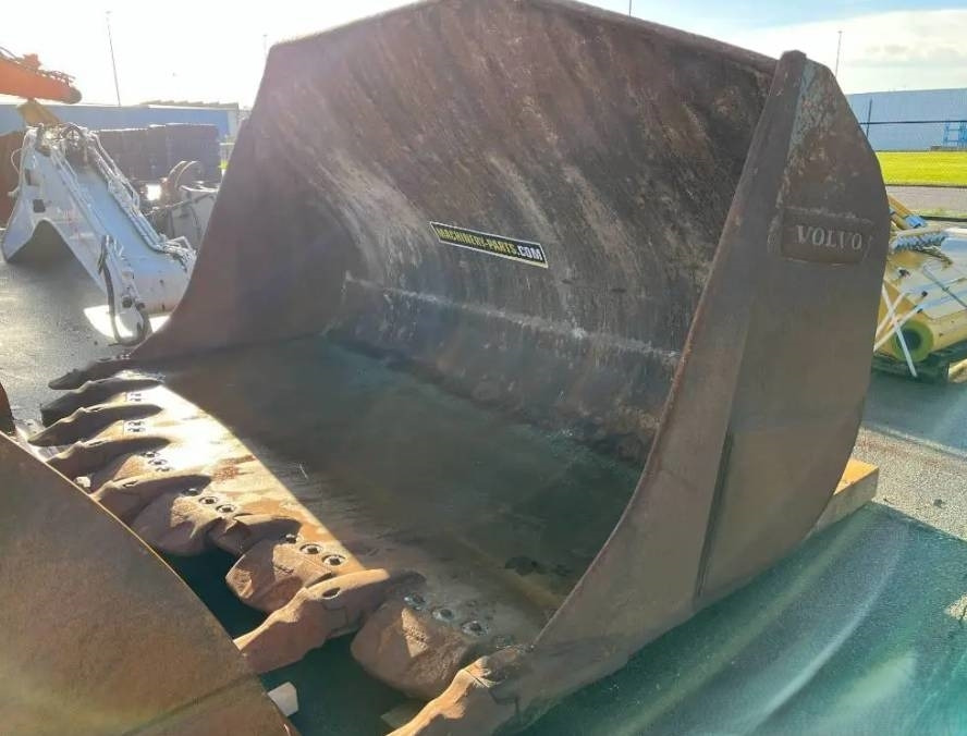 Volvo L350F Rock Bucket (Volvo) - Ковш для Строительной техники: фото 2 Volvo L350F Rock Bucket (Volvo) - Ковш для Строительной техники: фото 2