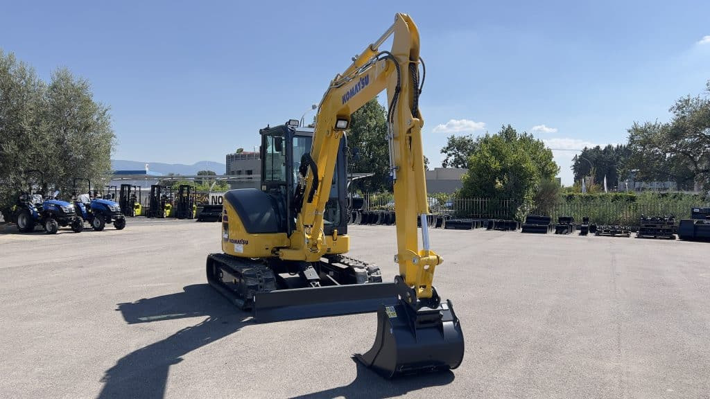 Komatsu PC55MR-5 - Мини-экскаватор: фото 3 Komatsu PC55MR-5 - Мини-экскаватор: фото 3