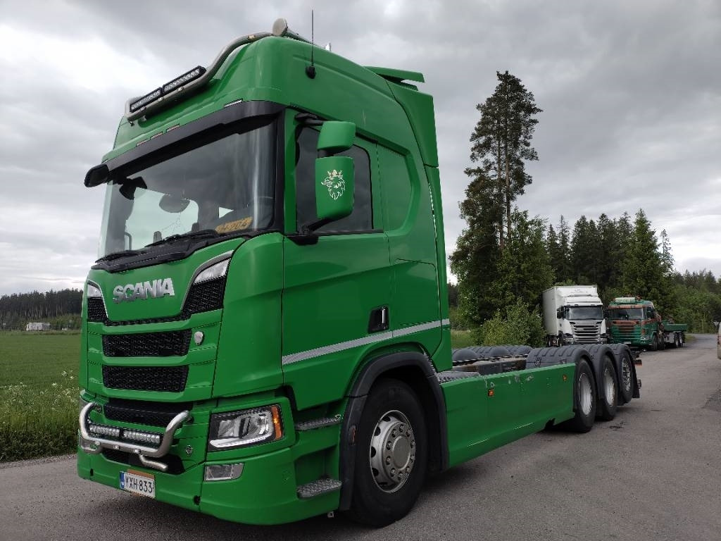 Scania R580 8x4 alusta 710tkm!! - Грузовик-шасси: фото 1 Scania R580 8x4 alusta 710tkm!! - Грузовик-шасси: фото 1