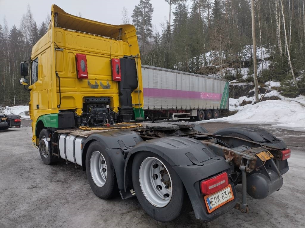 DAF XF440 Euro6 6x2 , hydrauliikka  - Тягач: фото 4 DAF XF440 Euro6 6x2 , hydrauliikka  - Тягач: фото 4