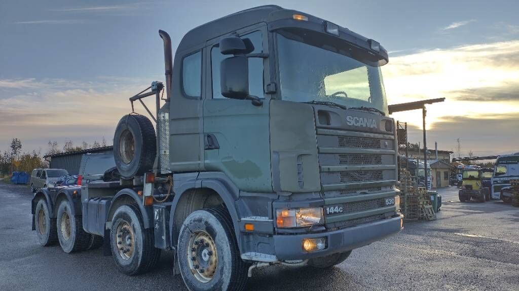 Scania R144 530 8x4 RASKASVETURI Scania R144 530 8x4 RASKASVETURI - Тягач: фото 1 Scania R144 530 8x4 RASKASVETURI Scania R144 530 8x4 RASKASVETURI - Тягач: фото 1